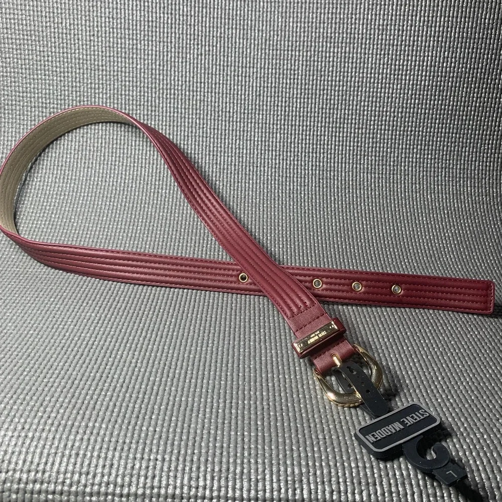 Steve Madden Womens Belts Size Large Wine Red Gold Trapunto Stitch Sleek‎